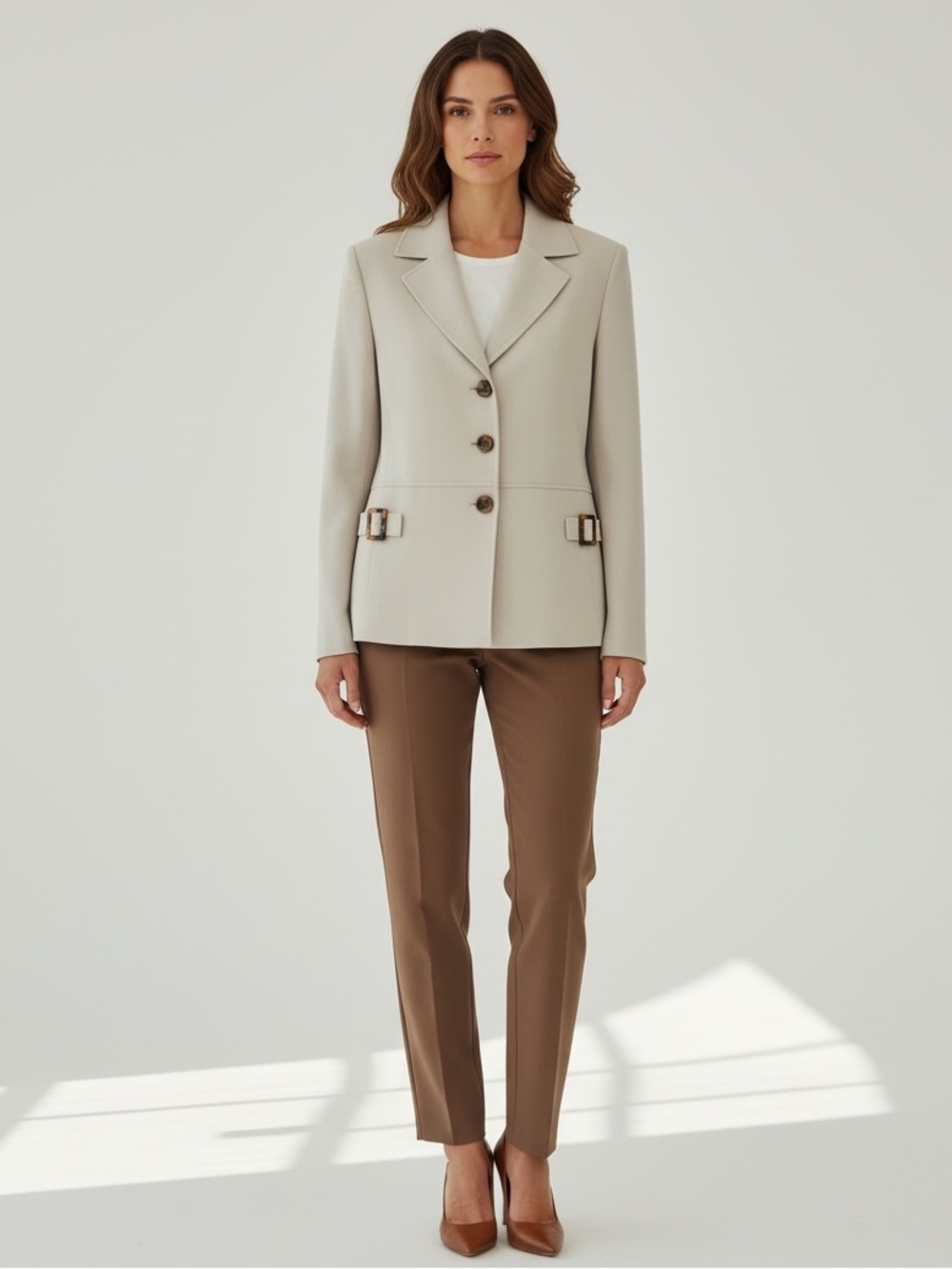 Marisa Collection Light Tan Blazer with Tortoise Accents ~ size 6